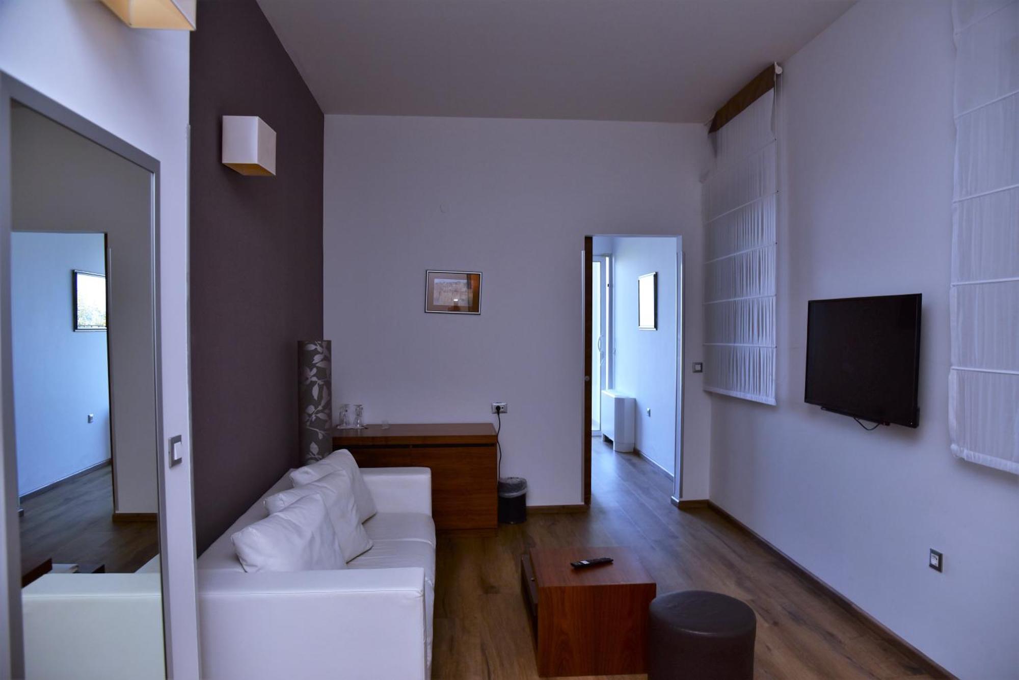 Hotel Lipa بوستيرا المظهر الخارجي الصورة