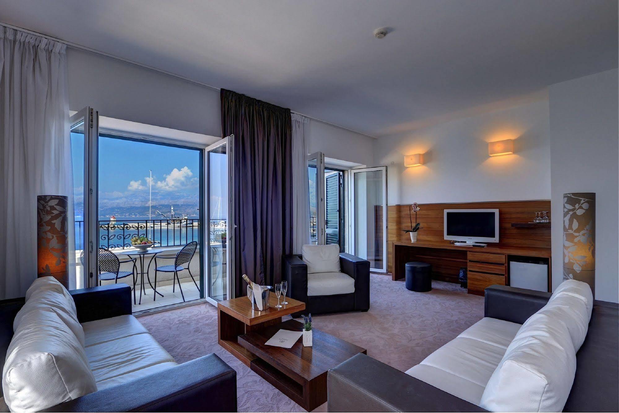 Hotel Lipa بوستيرا المظهر الخارجي الصورة